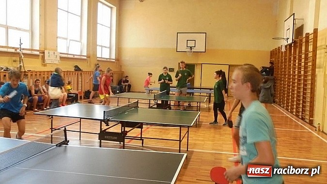 Zdjęcie w galerii na portalu naszraciborz.pl: Turniej Tenisa Stołowego w Gimnazjum nr 5  wiadomości z regionu