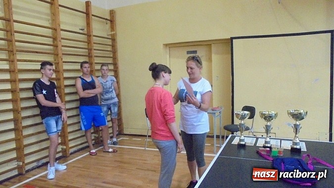 Zdjęcie w galerii na portalu naszraciborz.pl: Turniej Tenisa Stołowego w Gimnazjum nr 5  wiadomości z regionu