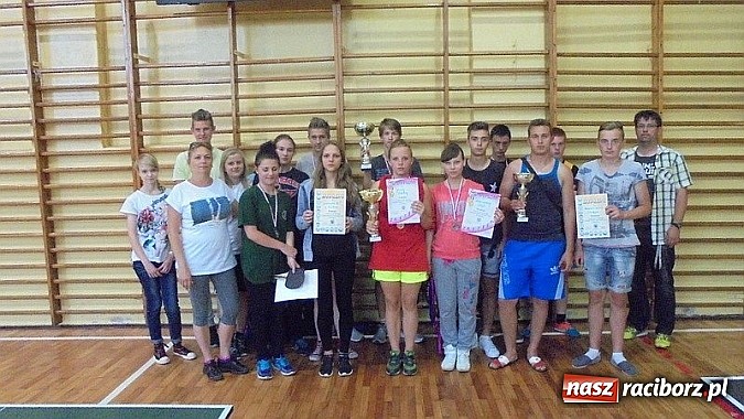 Zdjęcie w galerii na portalu naszraciborz.pl: Turniej Tenisa Stołowego w Gimnazjum nr 5  wiadomości z regionu