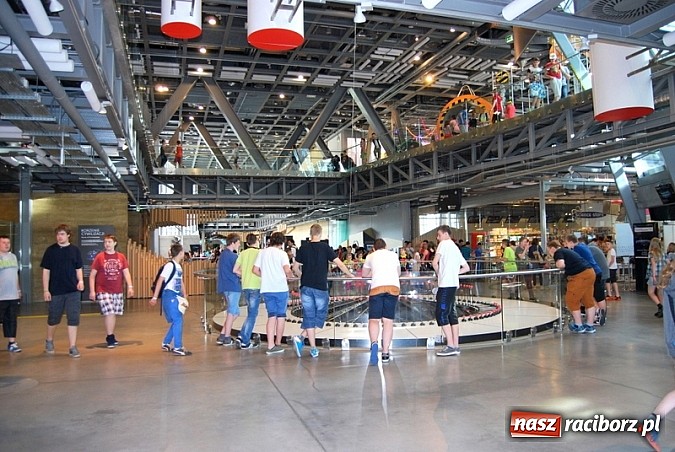 Zdjęcie w galerii na portalu naszraciborz.pl: Uczniowie ZSS odwiedzili Stadion Narodowy wiadomości z regionu