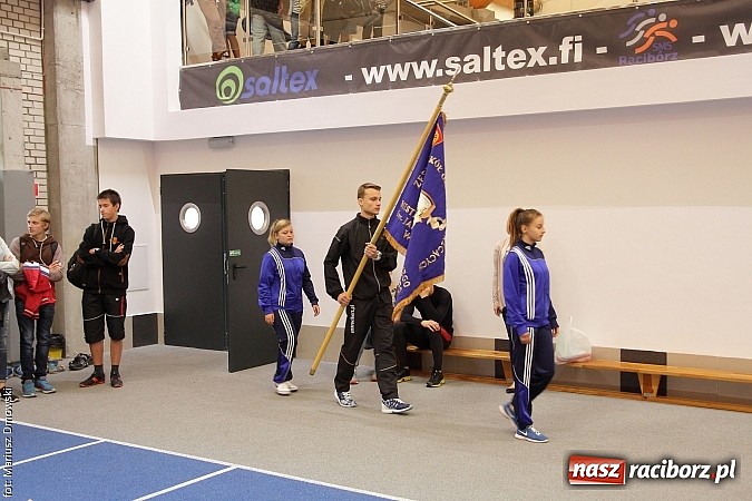 Zdjęcie w galerii na portalu naszraciborz.pl: Zmagania lekkoatletów w ZSOMS  wiadomości z regionu