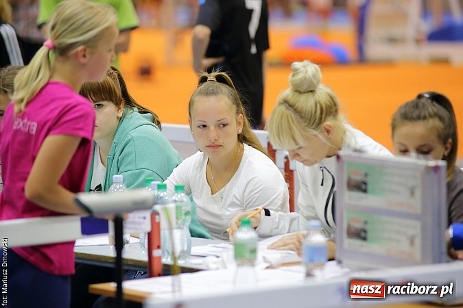 Zdjęcie w galerii na portalu naszraciborz.pl: Zmagania lekkoatletów w ZSOMS  wiadomości z regionu