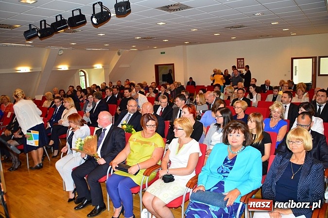 Zdjęcie w galerii na portalu naszraciborz.pl: NARCYZY 2015 przyznane - uroczysta gala na Zamku Piastowskim  wiadomości z regionu