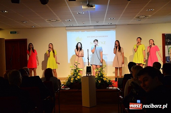 Zdjęcie w galerii na portalu naszraciborz.pl: NARCYZY 2015 przyznane - uroczysta gala na Zamku Piastowskim  wiadomości z regionu