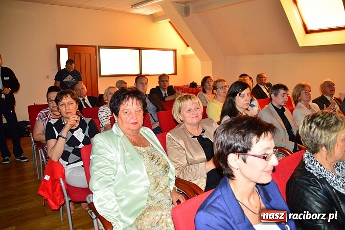 Zdjęcie w galerii na portalu naszraciborz.pl: NARCYZY 2015 przyznane - uroczysta gala na Zamku Piastowskim  wiadomości z regionu