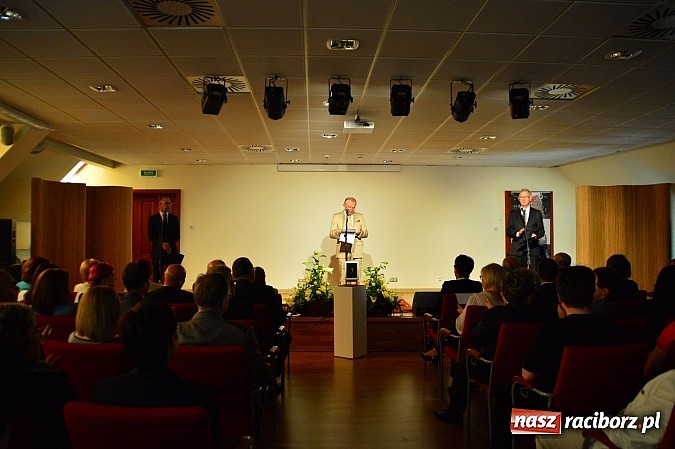 Zdjęcie w galerii na portalu naszraciborz.pl: NARCYZY 2015 przyznane - uroczysta gala na Zamku Piastowskim  wiadomości z regionu