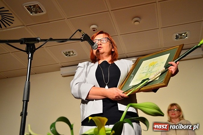 Zdjęcie w galerii na portalu naszraciborz.pl: NARCYZY 2015 przyznane - uroczysta gala na Zamku Piastowskim  wiadomości z regionu