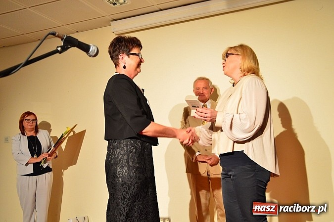 Zdjęcie w galerii na portalu naszraciborz.pl: NARCYZY 2015 przyznane - uroczysta gala na Zamku Piastowskim  wiadomości z regionu