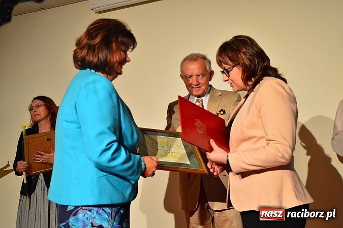Zdjęcie w galerii na portalu naszraciborz.pl: NARCYZY 2015 przyznane - uroczysta gala na Zamku Piastowskim  wiadomości z regionu