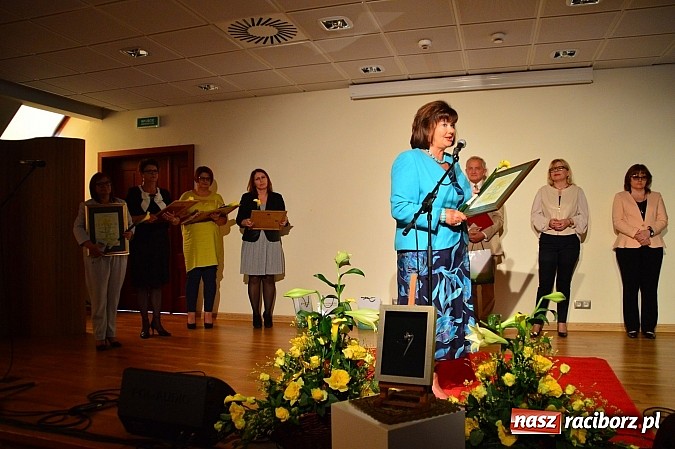 Zdjęcie w galerii na portalu naszraciborz.pl: NARCYZY 2015 przyznane - uroczysta gala na Zamku Piastowskim  wiadomości z regionu