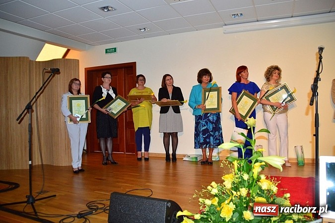 Zdjęcie w galerii na portalu naszraciborz.pl: NARCYZY 2015 przyznane - uroczysta gala na Zamku Piastowskim  wiadomości z regionu