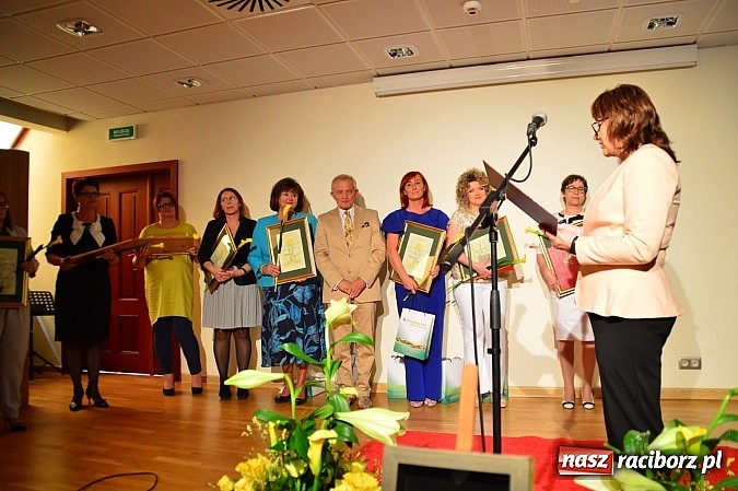 Zdjęcie w galerii na portalu naszraciborz.pl: NARCYZY 2015 przyznane - uroczysta gala na Zamku Piastowskim  wiadomości z regionu