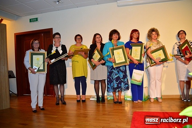 Zdjęcie w galerii na portalu naszraciborz.pl: NARCYZY 2015 przyznane - uroczysta gala na Zamku Piastowskim  wiadomości z regionu