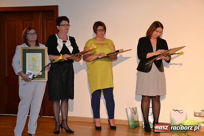 Zdjęcie w galerii na portalu naszraciborz.pl: NARCYZY 2015 przyznane - uroczysta gala na Zamku Piastowskim  wiadomości z regionu