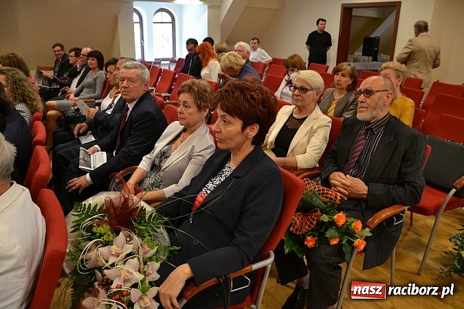 Zdjęcie w galerii na portalu naszraciborz.pl: NARCYZY 2015 przyznane - uroczysta gala na Zamku Piastowskim  wiadomości z regionu