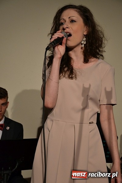 Zdjęcie w galerii na portalu naszraciborz.pl: NARCYZY 2015 przyznane - uroczysta gala na Zamku Piastowskim  wiadomości z regionu