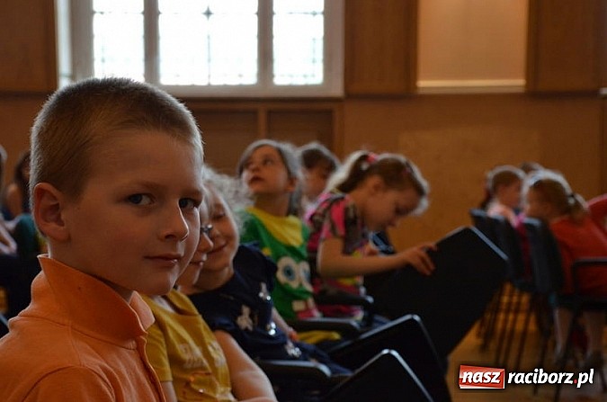 Zdjęcie w galerii na portalu naszraciborz.pl: Rozstrzygnięcie konkursu ekologicznego w Tarnowskich Górach wiadomości z regionu