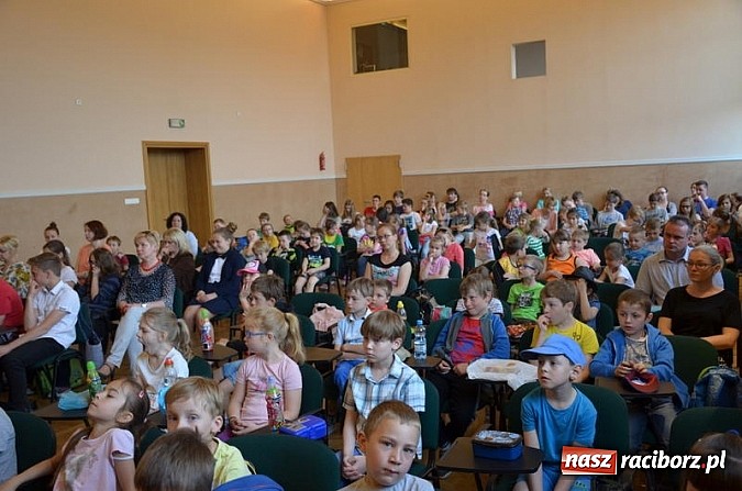 Zdjęcie w galerii na portalu naszraciborz.pl: Rozstrzygnięcie konkursu ekologicznego w Tarnowskich Górach wiadomości z regionu