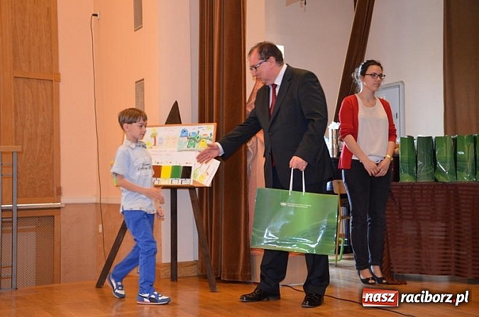 Zdjęcie w galerii na portalu naszraciborz.pl: Rozstrzygnięcie konkursu ekologicznego w Tarnowskich Górach wiadomości z regionu