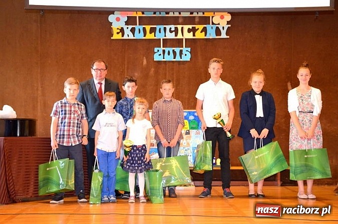 Zdjęcie w galerii na portalu naszraciborz.pl: Rozstrzygnięcie konkursu ekologicznego w Tarnowskich Górach wiadomości z regionu