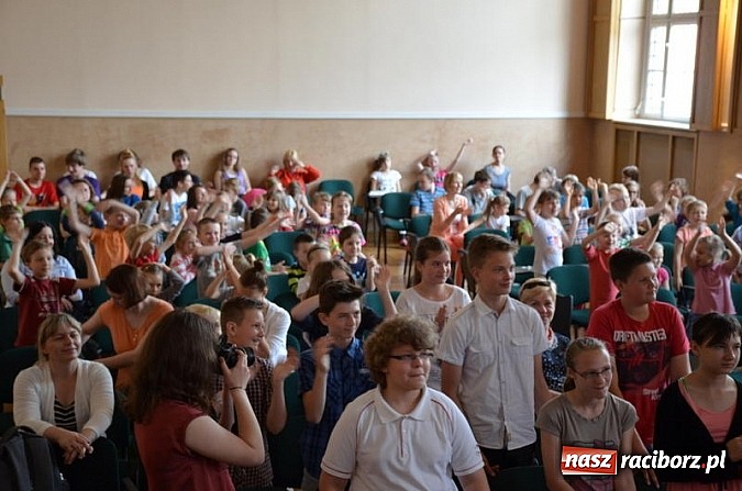 Zdjęcie w galerii na portalu naszraciborz.pl: Rozstrzygnięcie konkursu ekologicznego w Tarnowskich Górach wiadomości z regionu