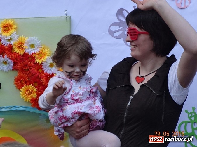 Zdjęcie w galerii na portalu naszraciborz.pl: Zakończenie zajęć Fiku-miku w Raciborskim Domu Kultury  wiadomości z regionu