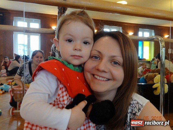 Zdjęcie w galerii na portalu naszraciborz.pl: Zakończenie zajęć Fiku-miku w Raciborskim Domu Kultury  wiadomości z regionu