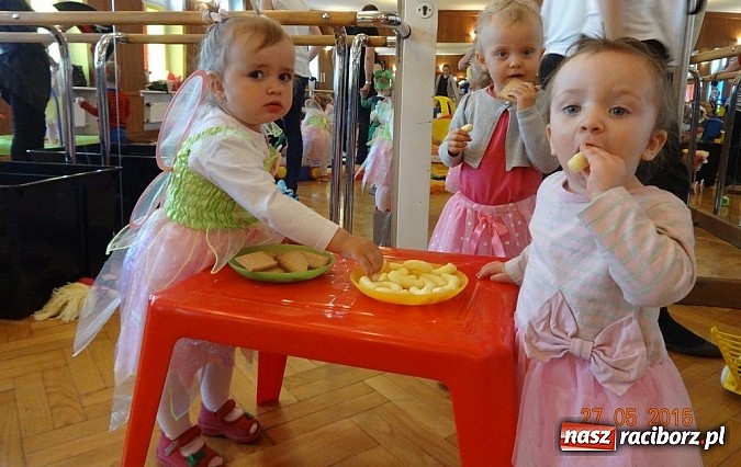 Zdjęcie w galerii na portalu naszraciborz.pl: Zakończenie zajęć Fiku-miku w Raciborskim Domu Kultury  wiadomości z regionu