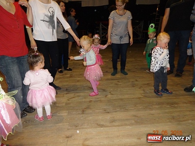 Zdjęcie w galerii na portalu naszraciborz.pl: Zakończenie zajęć Fiku-miku w Raciborskim Domu Kultury  wiadomości z regionu