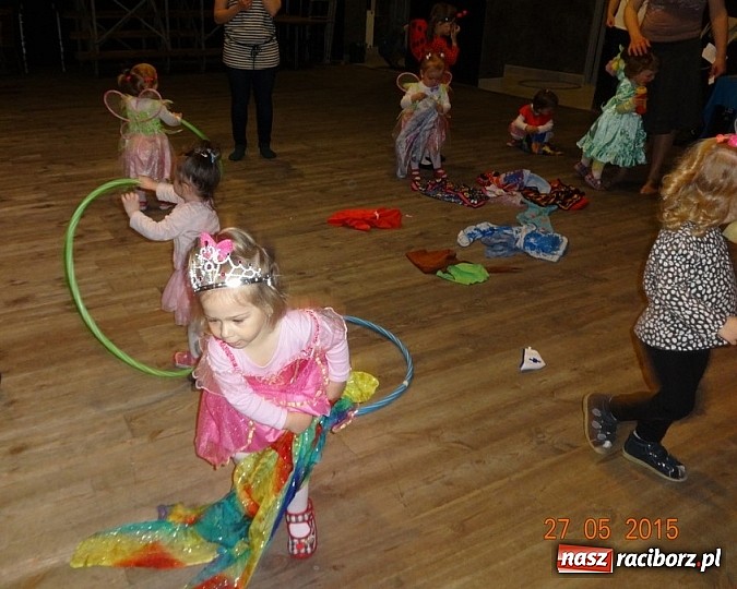 Zdjęcie w galerii na portalu naszraciborz.pl: Zakończenie zajęć Fiku-miku w Raciborskim Domu Kultury  wiadomości z regionu