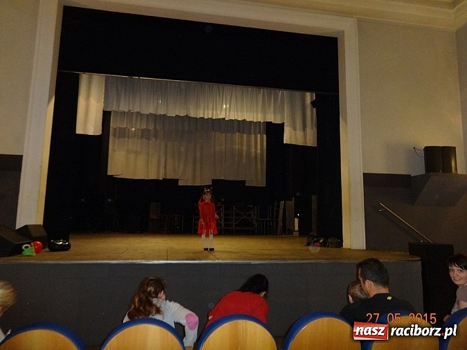 Zdjęcie w galerii na portalu naszraciborz.pl: Zakończenie zajęć Fiku-miku w Raciborskim Domu Kultury  wiadomości z regionu