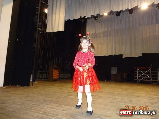 Zdjęcie w galerii na portalu naszraciborz.pl: Zakończenie zajęć Fiku-miku w Raciborskim Domu Kultury  wiadomości z regionu