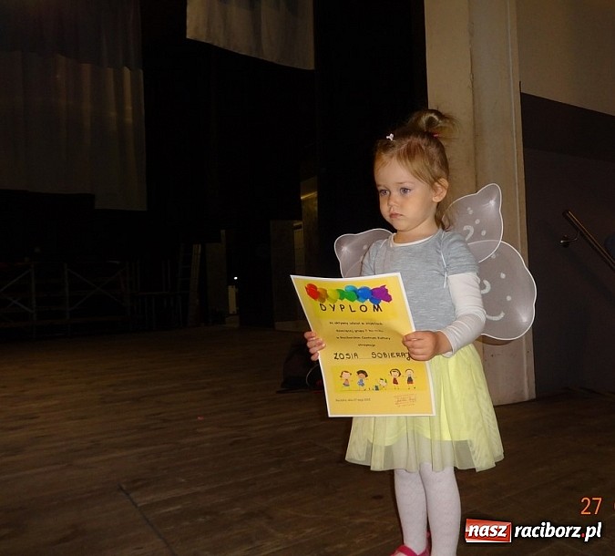 Zdjęcie w galerii na portalu naszraciborz.pl: Zakończenie zajęć Fiku-miku w Raciborskim Domu Kultury  wiadomości z regionu