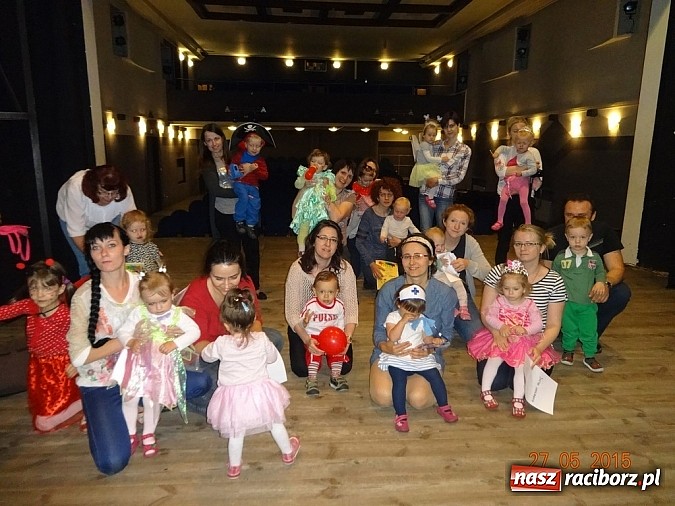 Zdjęcie w galerii na portalu naszraciborz.pl: Zakończenie zajęć Fiku-miku w Raciborskim Domu Kultury  wiadomości z regionu