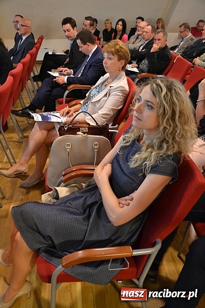 Zdjęcie w galerii na portalu naszraciborz.pl: Polsko-Czeska Platforma Gospodarcza. Konferencja Otwarcia wiadomości z regionu