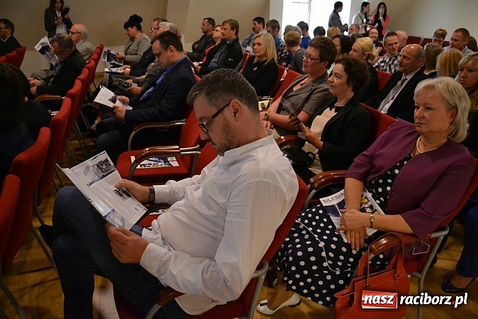 Zdjęcie w galerii na portalu naszraciborz.pl: Polsko-Czeska Platforma Gospodarcza. Konferencja Otwarcia wiadomości z regionu