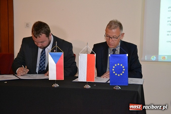 Zdjęcie w galerii na portalu naszraciborz.pl: Polsko-Czeska Platforma Gospodarcza. Konferencja Otwarcia wiadomości z regionu