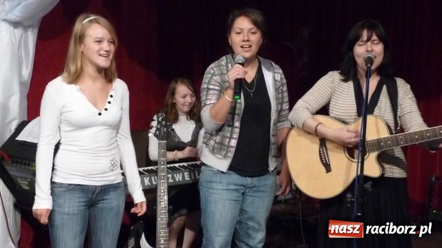 Zdjęcie w galerii na portalu naszraciborz.pl: Białoruska młodzież w Raciborzu  wiadomości z regionu