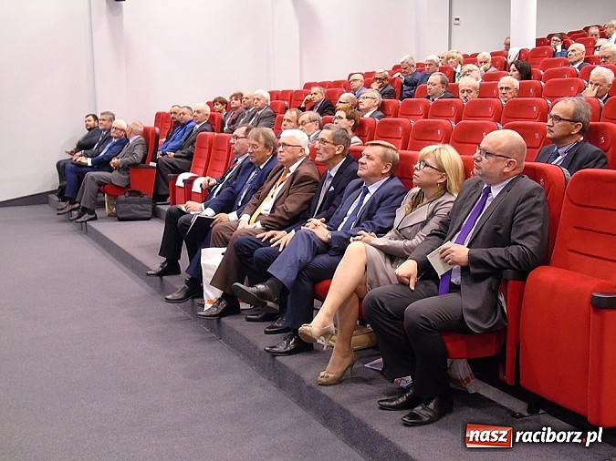 Zdjęcie w galerii na portalu naszraciborz.pl: VII Śląskie Forum Inwestycji, Budownictwa, Nieruchomości wiadomości z regionu