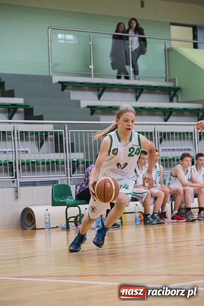 Zdjęcie w galerii na portalu naszraciborz.pl: Polsko-Czeska Sportowa Olimpiada Dzieci i Młodzieży wiadomości z regionu