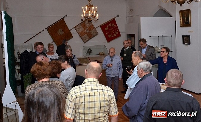 Zdjęcie w galerii na portalu naszraciborz.pl: Muzeum w Raciborzu pochwaliło się najnowszymi nabytkami wiadomości z regionu