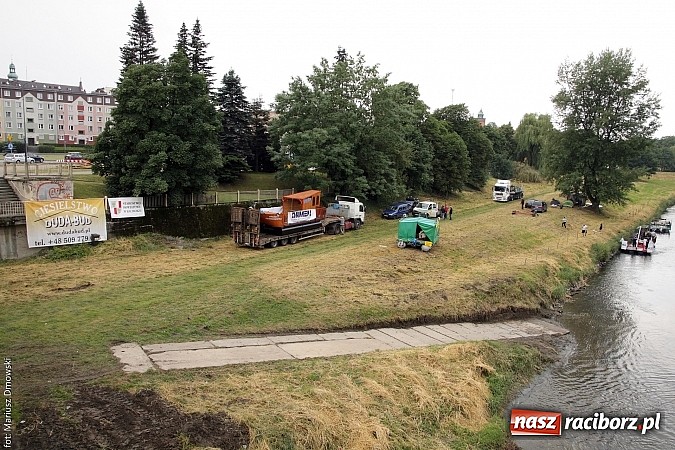 Zdjęcie w galerii na portalu naszraciborz.pl: Do przystani dojedziesz po asfalcie i usiądziesz tu na ławeczce wiadomości z regionu