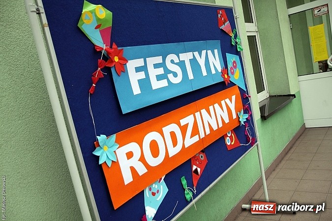 Zdjęcie w galerii na portalu naszraciborz.pl: Trzynastka bawiła się na rodzinnym festynie wiadomości z regionu