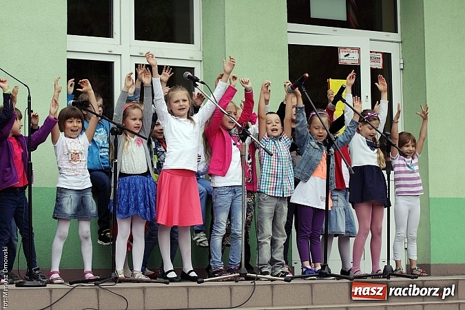 Zdjęcie w galerii na portalu naszraciborz.pl: Trzynastka bawiła się na rodzinnym festynie wiadomości z regionu