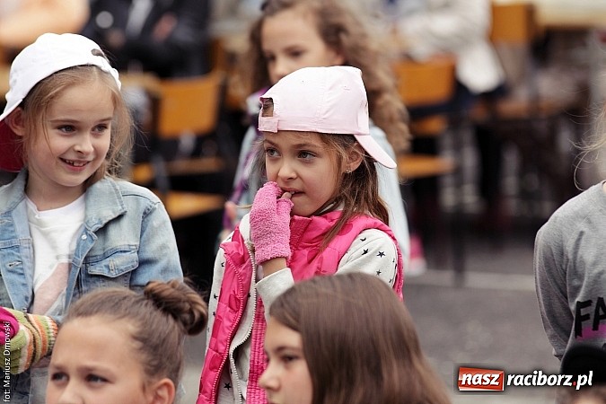 Zdjęcie w galerii na portalu naszraciborz.pl: Trzynastka bawiła się na rodzinnym festynie wiadomości z regionu