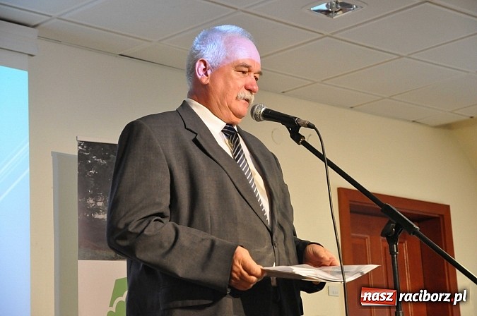 Zdjęcie w galerii na portalu naszraciborz.pl: Raciborski WOPR świętował 50-lecie na Zamku Piastowskim. Starosta dał odznakę, prezydent samochód wiadomości z regionu