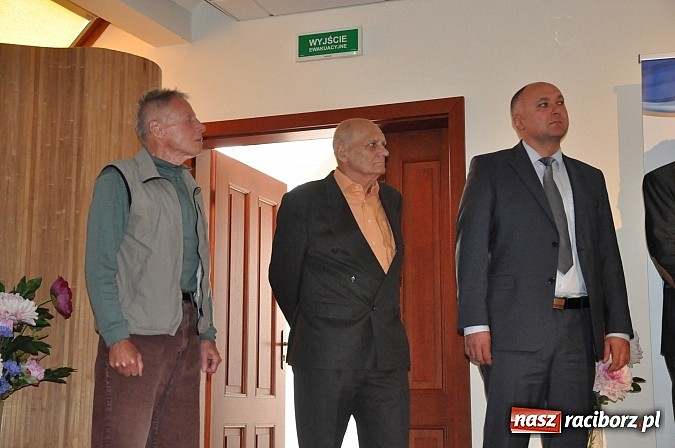 Zdjęcie w galerii na portalu naszraciborz.pl: Raciborski WOPR świętował 50-lecie na Zamku Piastowskim. Starosta dał odznakę, prezydent samochód wiadomości z regionu