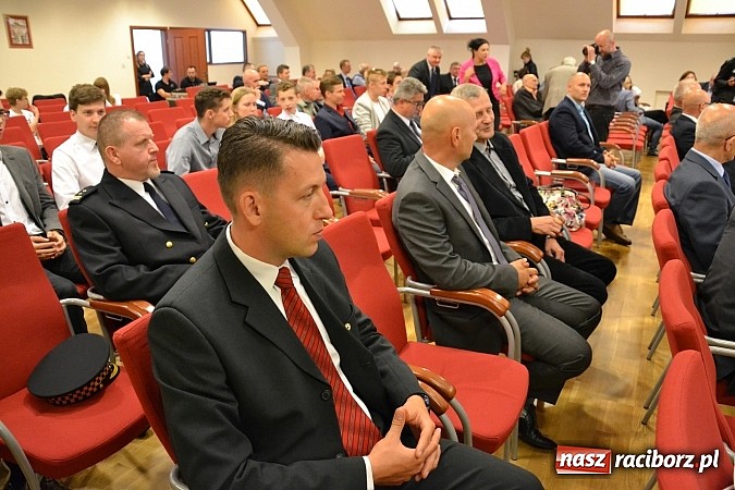 Zdjęcie w galerii na portalu naszraciborz.pl: Raciborski WOPR świętował 50-lecie na Zamku Piastowskim. Starosta dał odznakę, prezydent samochód wiadomości z regionu