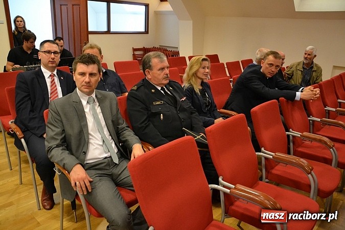 Zdjęcie w galerii na portalu naszraciborz.pl: Raciborski WOPR świętował 50-lecie na Zamku Piastowskim. Starosta dał odznakę, prezydent samochód wiadomości z regionu