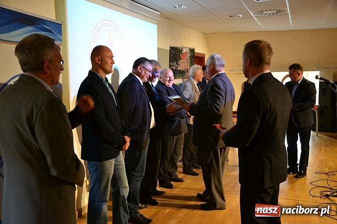 Zdjęcie w galerii na portalu naszraciborz.pl: Raciborski WOPR świętował 50-lecie na Zamku Piastowskim. Starosta dał odznakę, prezydent samochód wiadomości z regionu